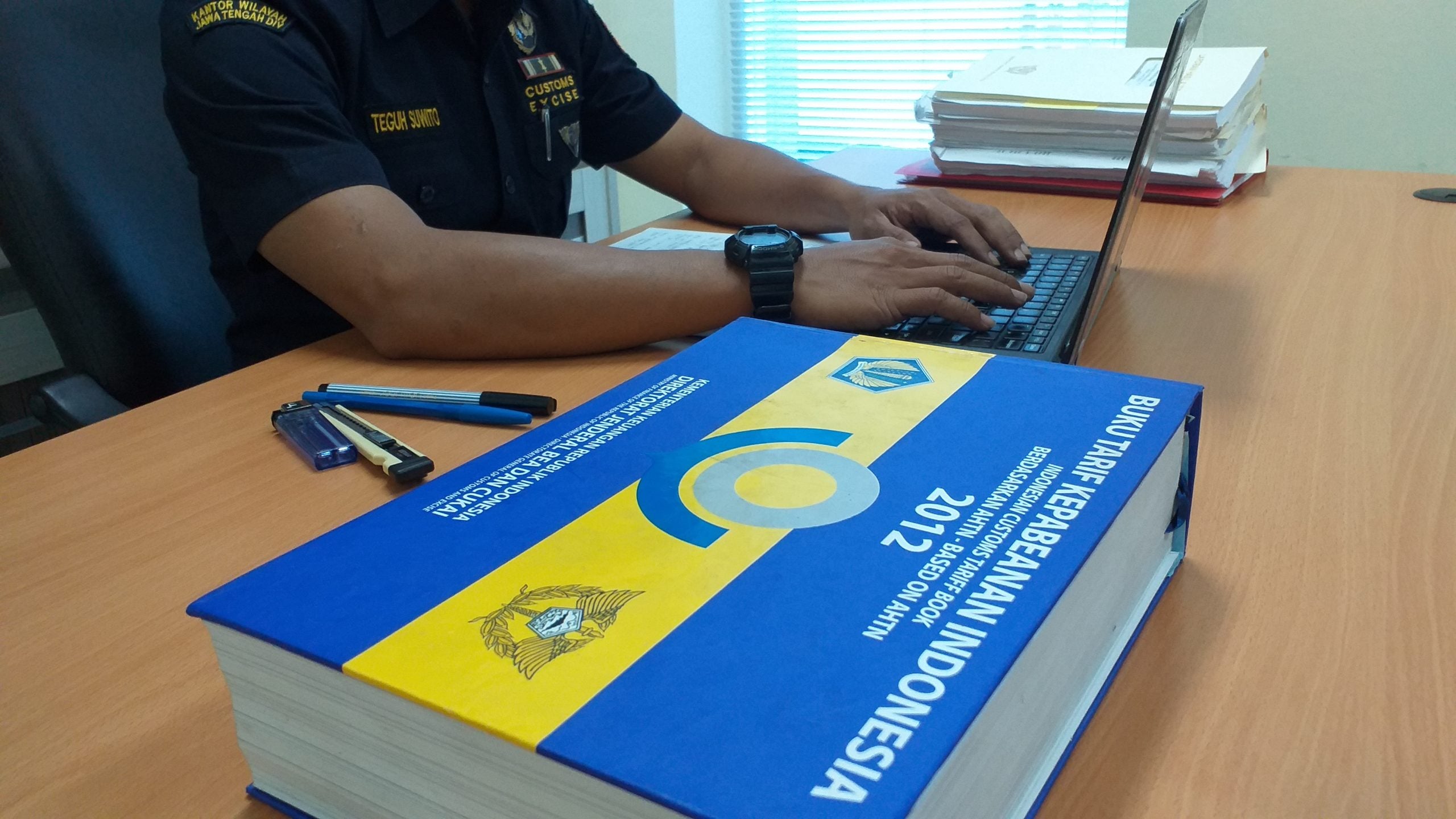 Buku Tarif Kepabeanan Indonesia 2017 Btki 2017 Pakgiman Com